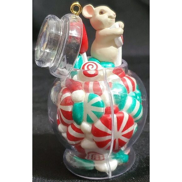 Hallmark CANDY CAPER Christmas Ornament mouse in jar of mint & sweets Dated 1994 - Picture 9 of 16